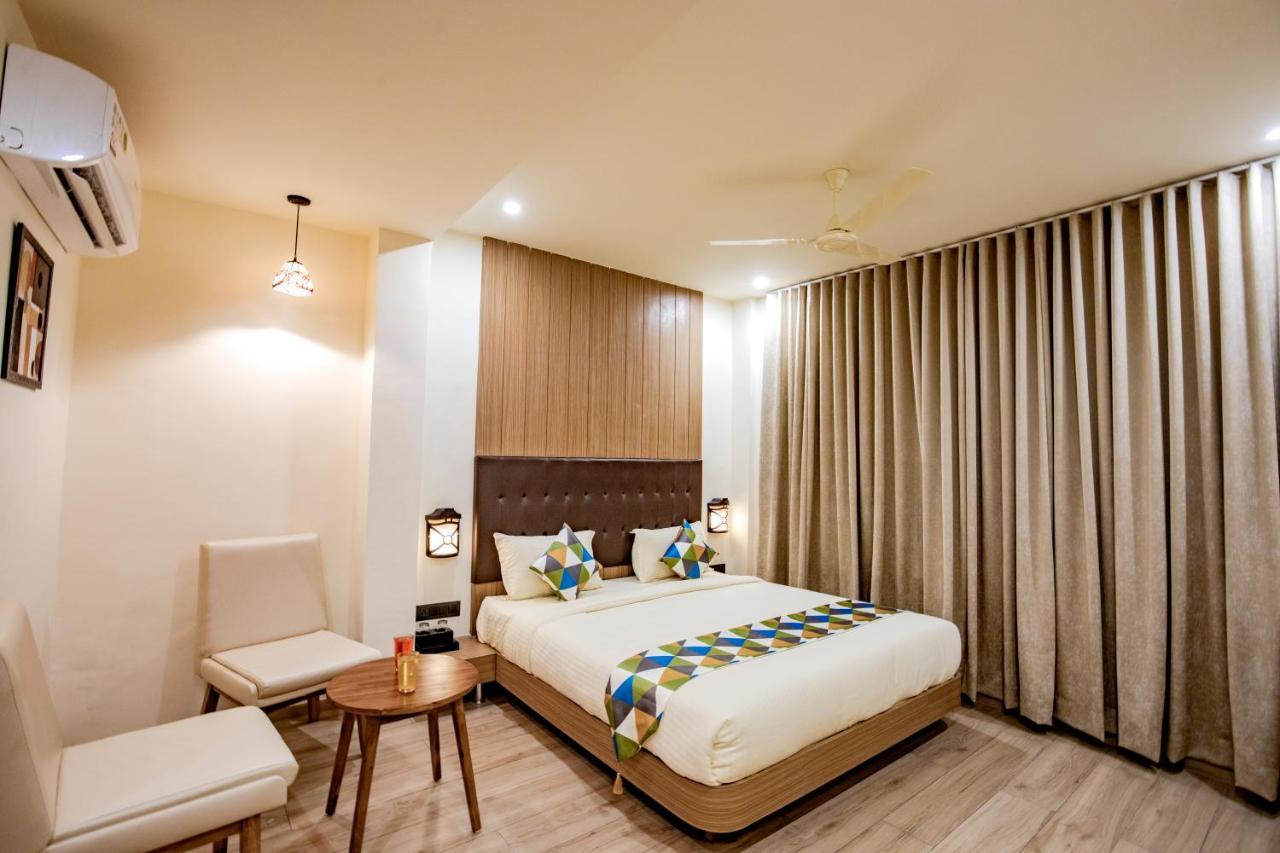 Hotel Nexus Rajkot Eksteriør billede
